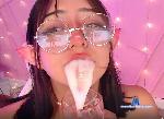 tokyouwu Camsoda livecam show performer room profile