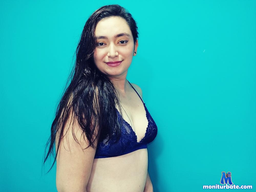 leilatorres camsoda livecam performer profile