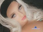 hunniebunnuk Camsoda livecam show performer room profile