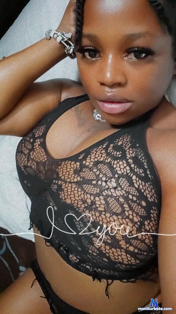 tweetieprettygirl camsoda livecam performer profile
