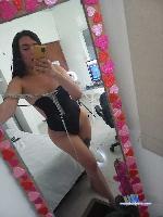 valeriasaens Camsoda livecam show performer room profile
