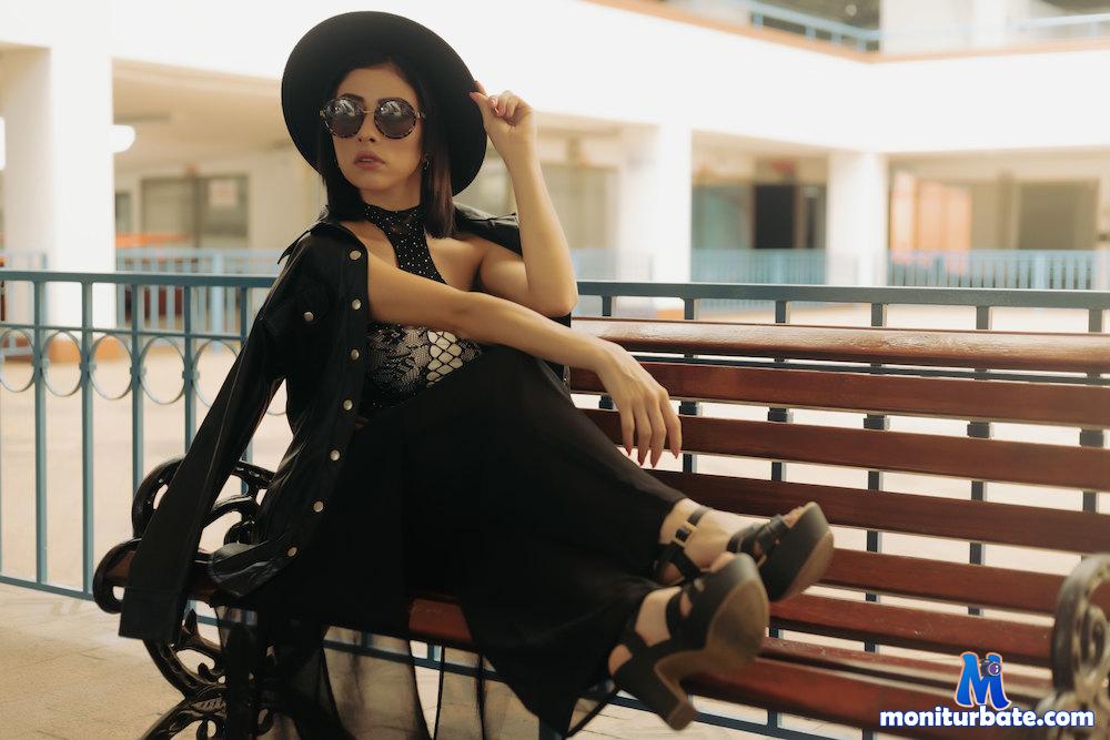 emilymurphy camsoda livecam performer profile