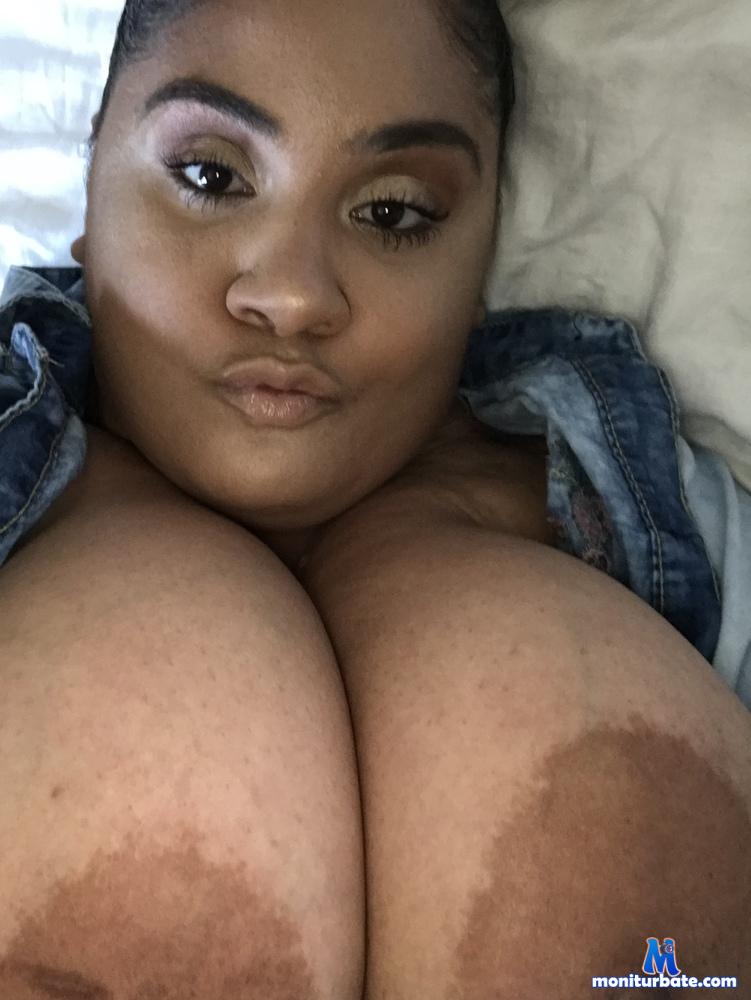 erickaericks Camsoda performer 