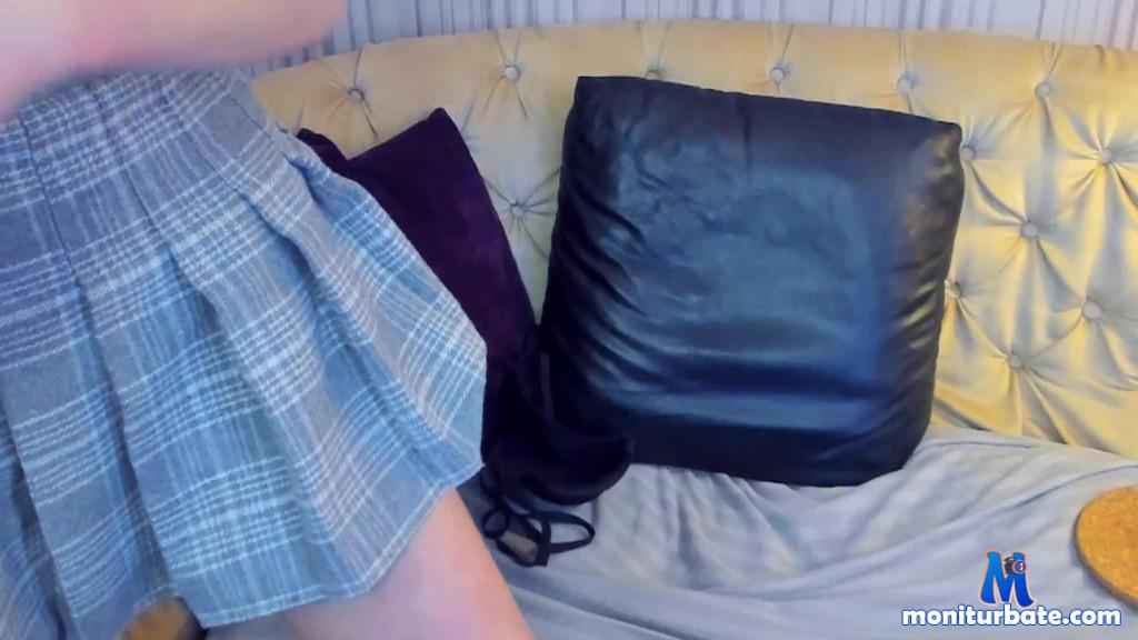 vitablack camsoda livecam performer profile