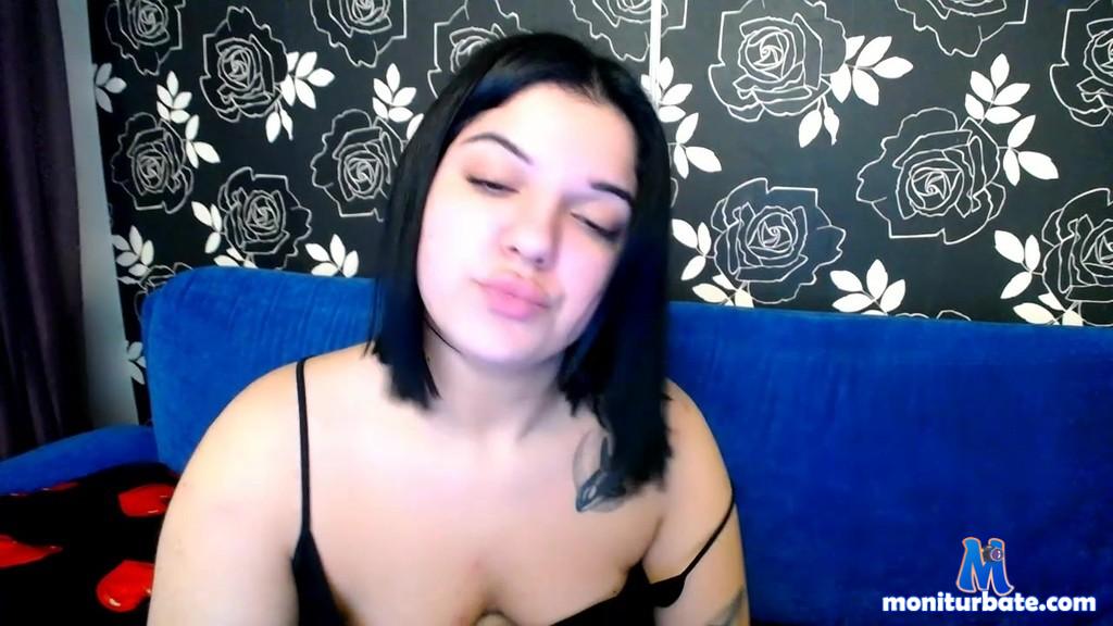 crazzygirl4u Camsoda performer fetish toys shaved-pussy lovense teen squirter 18 ohmibod college