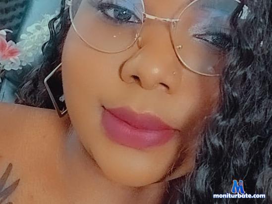 ebony-bigboobs camsoda livecam performer profile