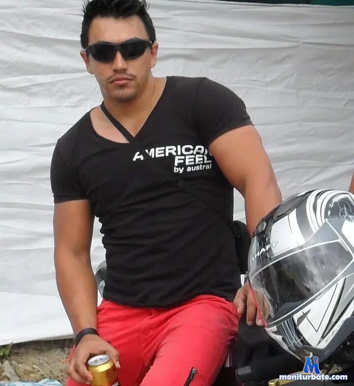 daniel-toscano21 camsoda livecam performer profile