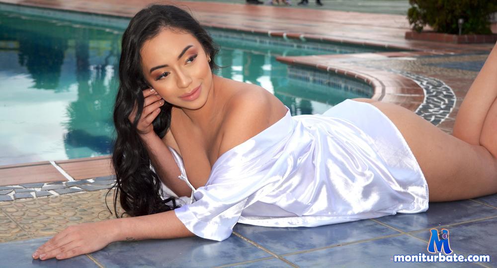 liveselena camsoda livecam performer profile