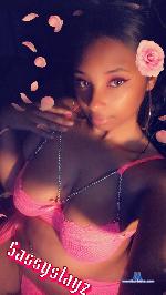 foxx-e Camsoda livecam show performer room profile
