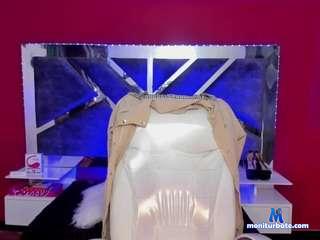 blondee-hot camsoda livecam performer profile
