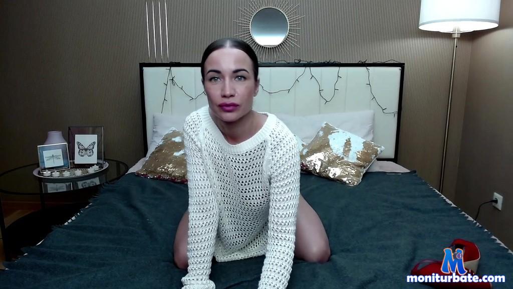alisane camsoda livecam performer profile