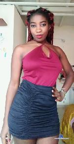 farhianaaa Camsoda livecam show performer room profile