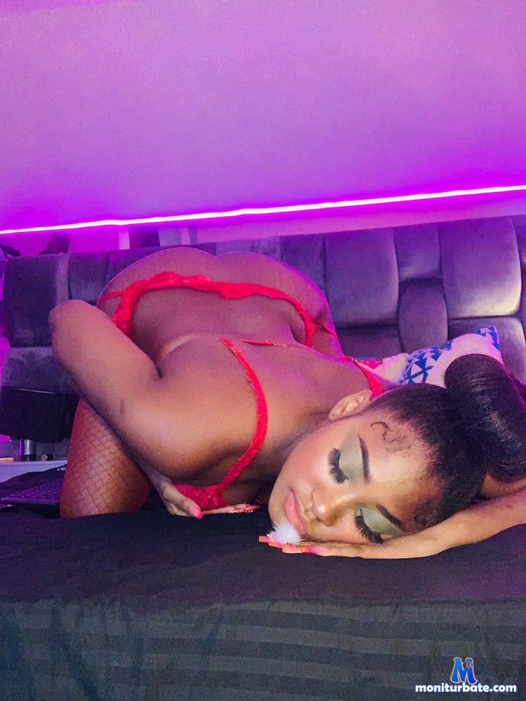 shaina-cortes Camsoda performer 