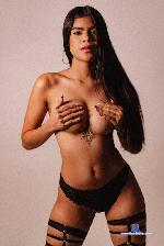 mia-gutierrez Camsoda livecam show performer room profile