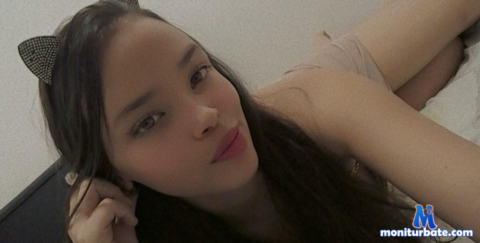 aliccia-y-robee camsoda livecam performer profile