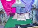 celiaqueen Camsoda livecam show performer room profile
