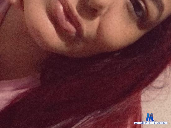 ashelymalefica camsoda livecam performer profile