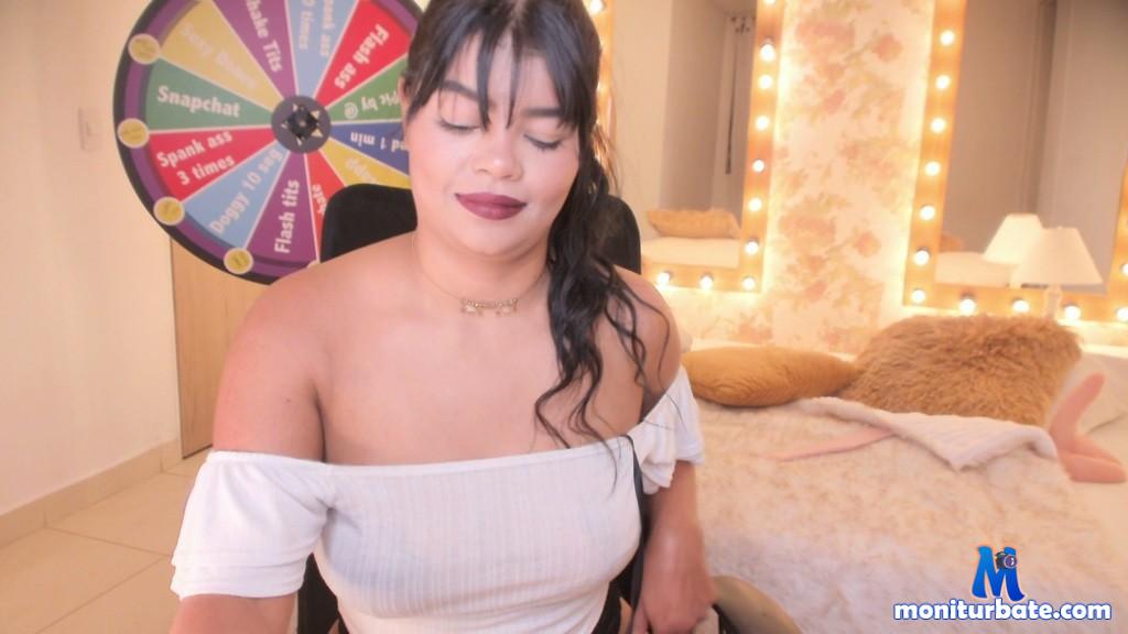 alishaboe Camsoda performer latina squirt cum anal daddy fingering big show finger fingerinpussy