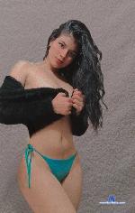 khloestar Camsoda livecam show performer room profile