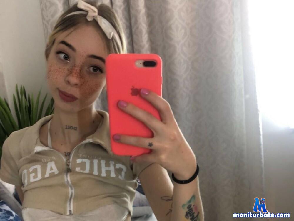 blondie-doll18 Camsoda performer 