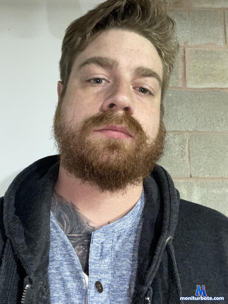 beardzy30 camsoda livecam performer profile
