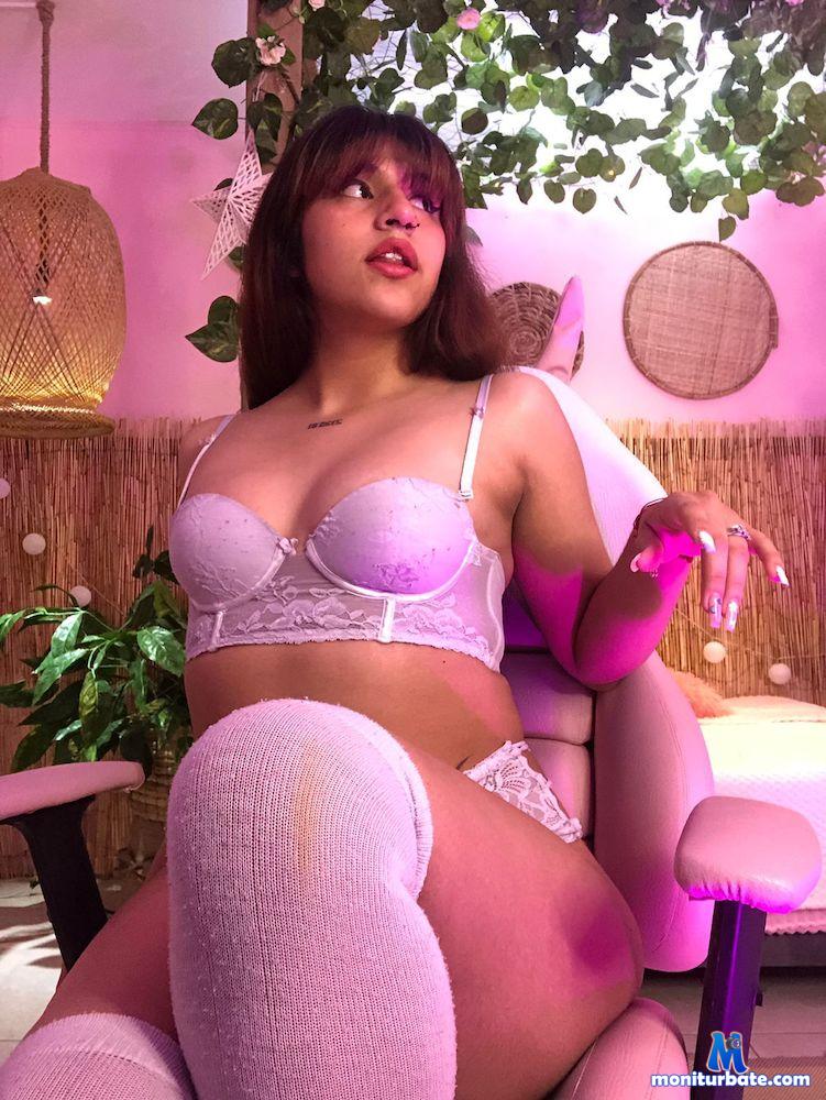 katya-bassiski Camsoda performer 