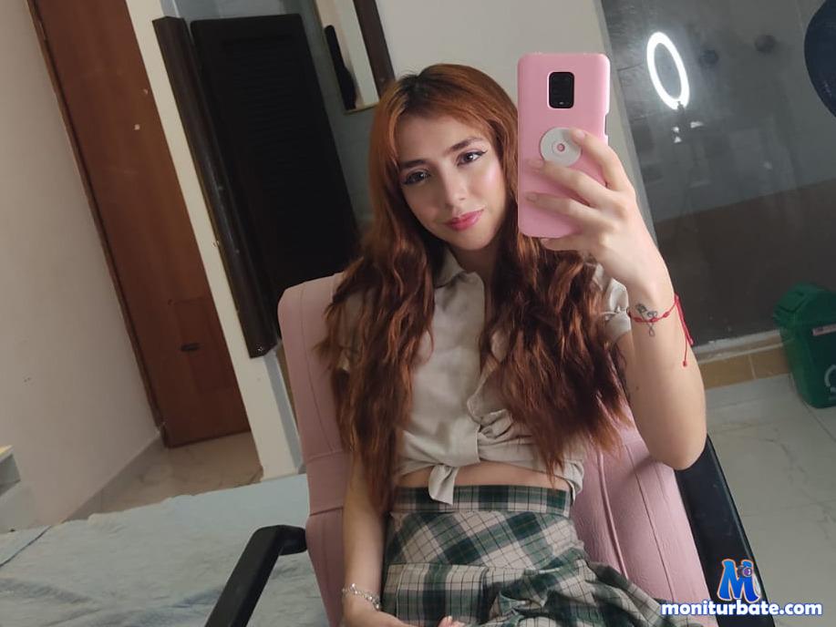 dulce-mariee camsoda livecam performer profile