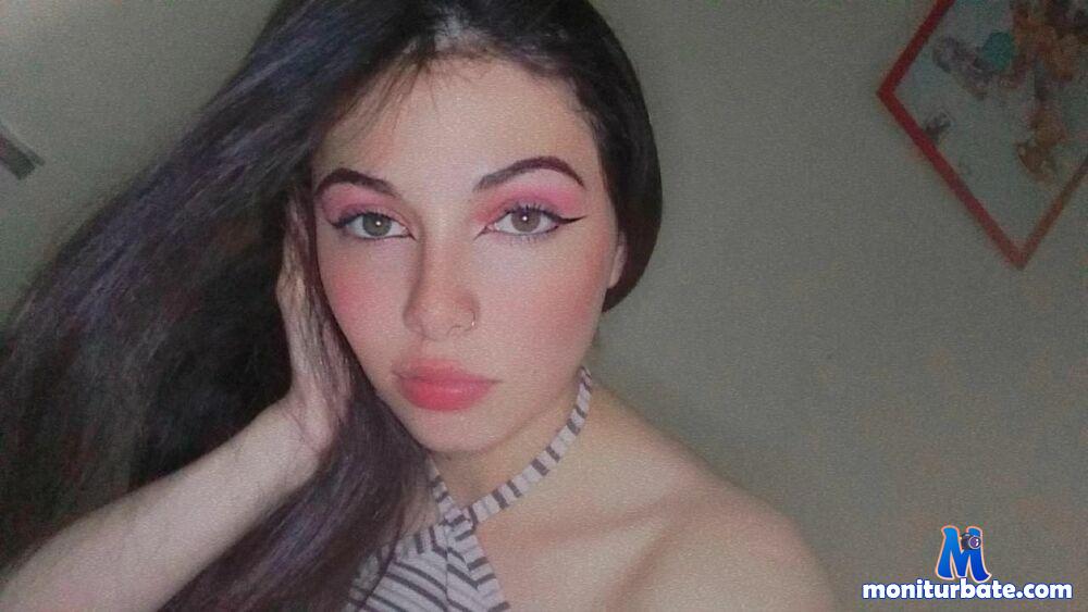 antonella-ks camsoda livecam performer profile