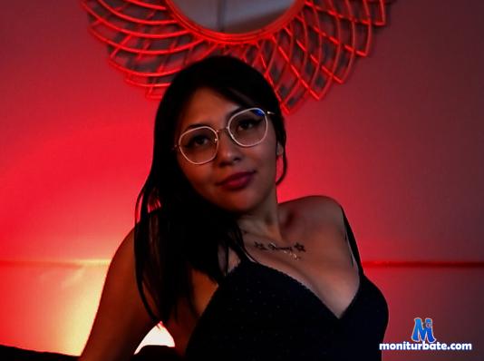 kate-foxx1 camsoda livecam performer profile