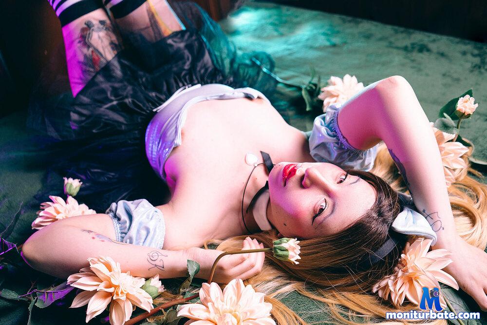 sandylotto camsoda livecam performer profile
