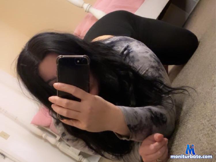 bustbox camsoda livecam performer profile