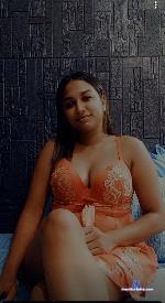 daniellahhotty Camsoda livecam show performer room profile