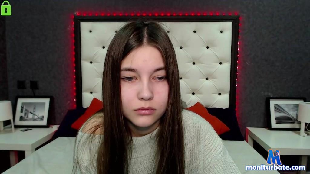 dicksye Camsoda performer cum brunette feet fetish ass masturbation small-tits teen college