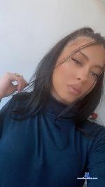 donnajaxon Camsoda livecam show performer room profile