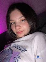 angelinamike Camsoda livecam show performer room profile