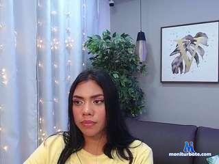 angela-santana camsoda livecam performer profile