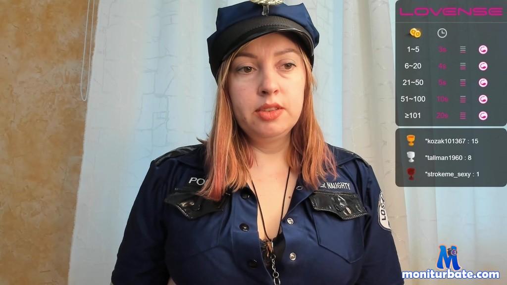 leiaorganax camsoda livecam performer profile