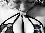 francisquirt Camsoda livecam show performer room profile