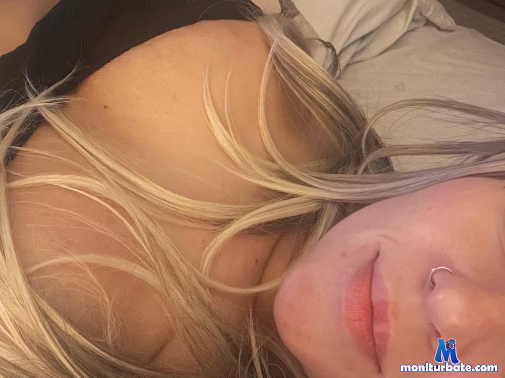 faithblack camsoda livecam performer profile
