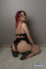 karolreeds Camsoda livecam show performer room profile