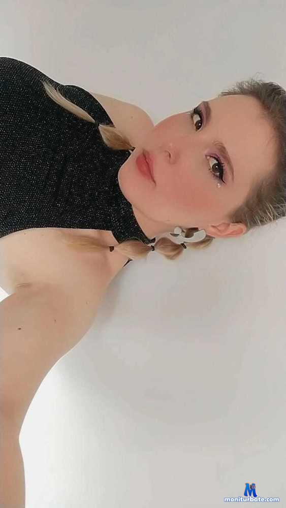 lindazuc Camsoda performer 