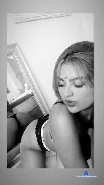 sofhiaasher Camsoda livecam show performer room profile