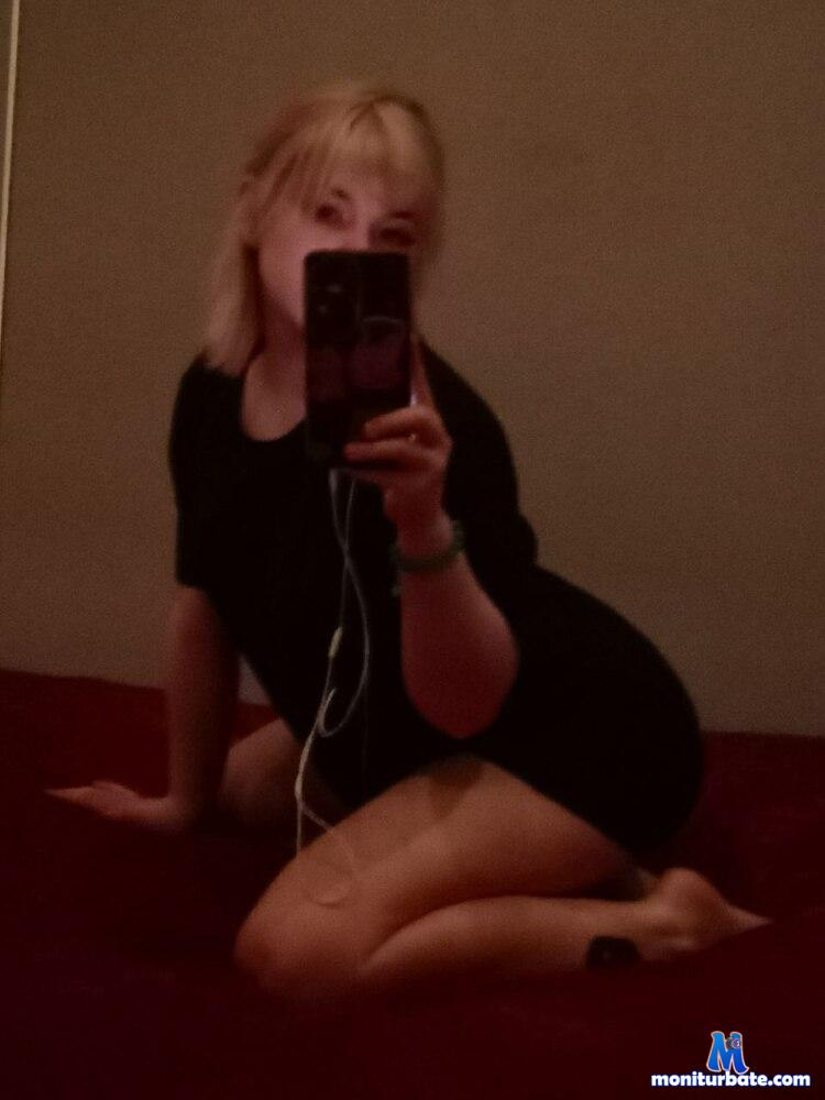 eveuwu Camsoda performer 