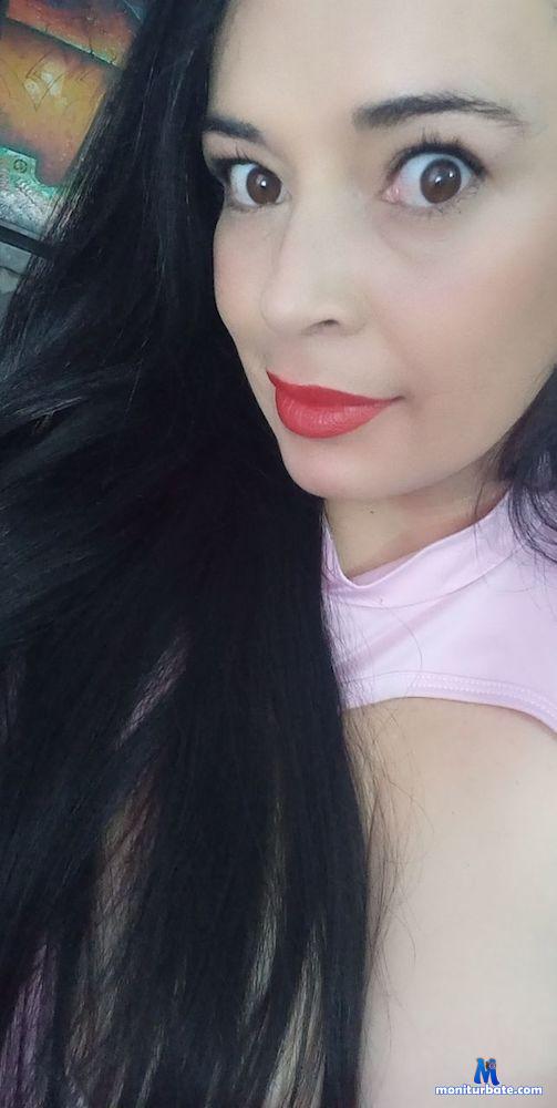 hanny-sweet camsoda livecam performer profile