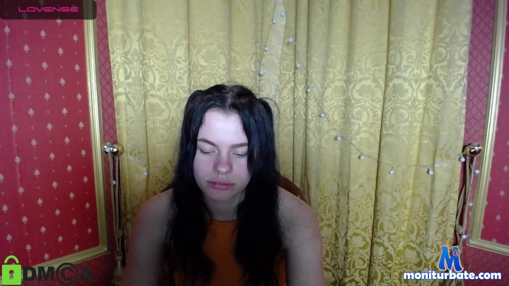 melanyblos camsoda livecam performer profile