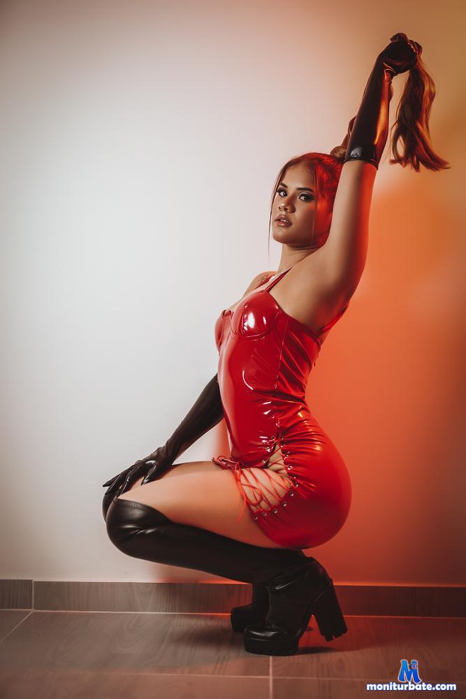 lia-harrison camsoda livecam performer profile