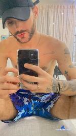 bladebigcock Camsoda livecam show performer room profile