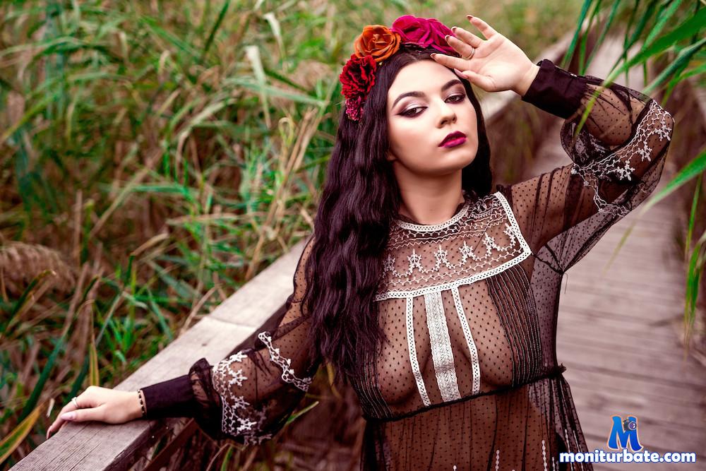 daphnejay camsoda livecam performer profile