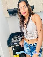scarlet-jhonsson Camsoda livecam show performer room profile