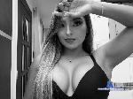 lamorenacarolina Camsoda livecam show performer room profile